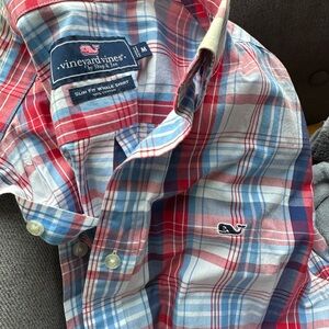 Vineyard Vines Button Down, Size M